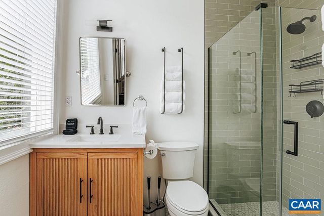 126 MAYWOOD LN, Charlottesville, VA 22903