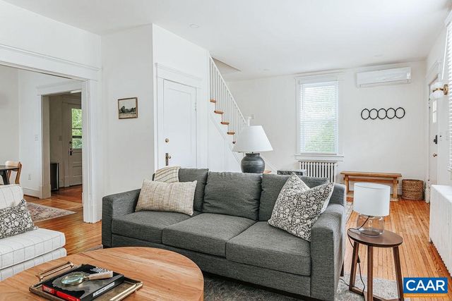 126 MAYWOOD LN, Charlottesville, VA 22903