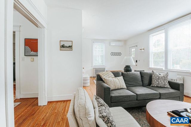 126 MAYWOOD LN, Charlottesville, VA 22903