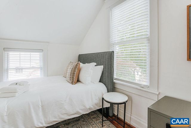 126 MAYWOOD LN, Charlottesville, VA 22903