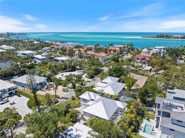 3919 ROBERTS POINT ROAD, Sarasota, FL 34242