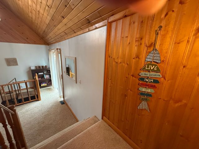 565 Lakeshore Drive N, Goreville, IL 62939