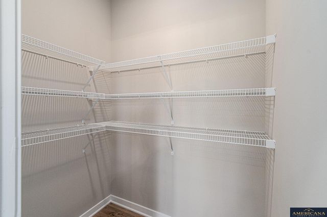 17068 Mary Street, Omaha, NE 68116