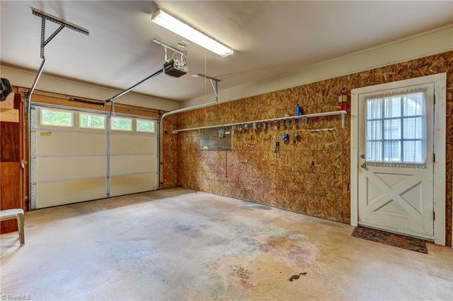 2127 Belmont Drive, Reidsville, NC 27320