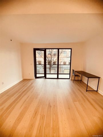 27-09 40TH Avenue 3D, Long Island City, NY 11101