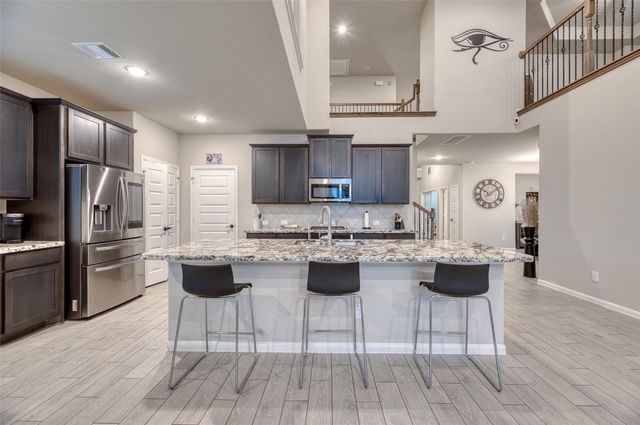 5902 Wayne Way, Rosenberg, TX 77471