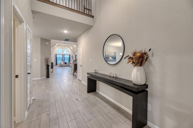 5902 Wayne Way, Rosenberg, TX 77471