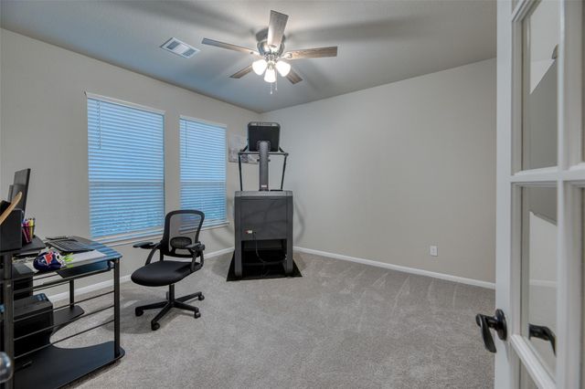 5902 Wayne Way, Rosenberg, TX 77471