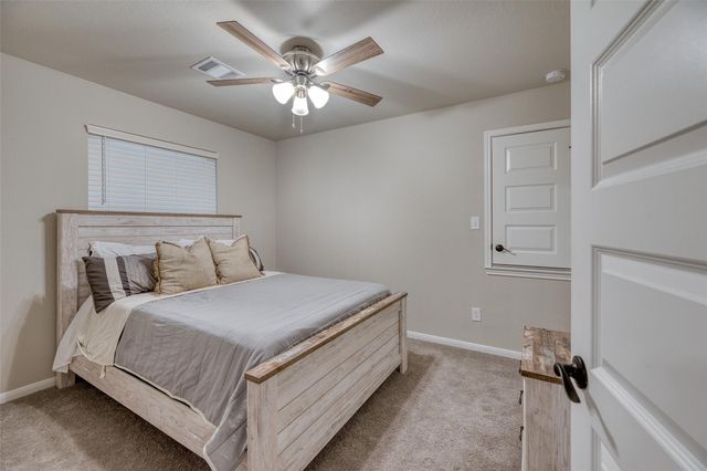 5902 Wayne Way, Rosenberg, TX 77471