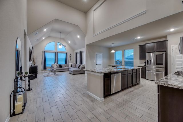 5902 Wayne Way, Rosenberg, TX 77471