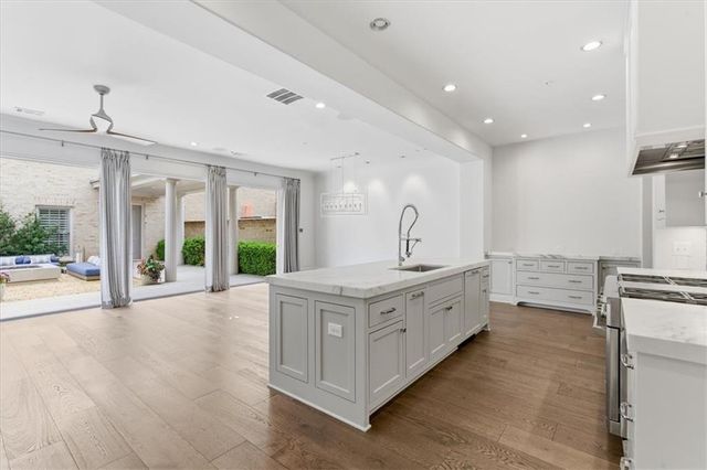 102 Grand Crescent, Alpharetta, GA 30009