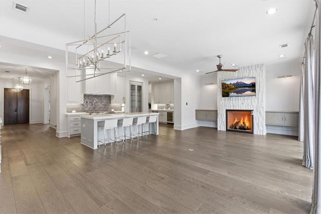 102 Grand Crescent, Alpharetta, GA 30009