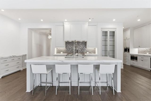 102 Grand Crescent, Alpharetta, GA 30009