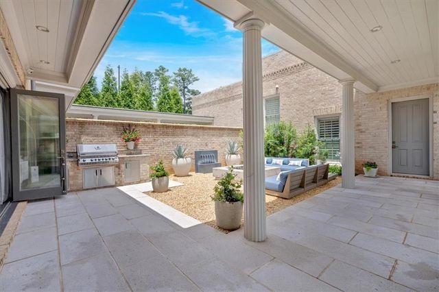 102 Grand Crescent, Alpharetta, GA 30009