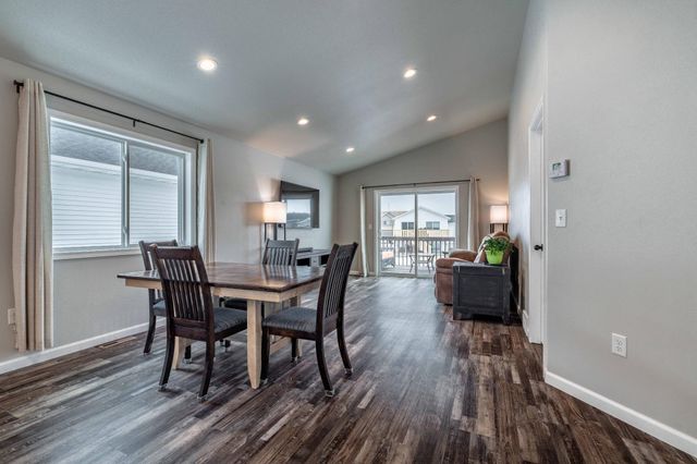 2045 11th Street W, West Fargo, ND 58078