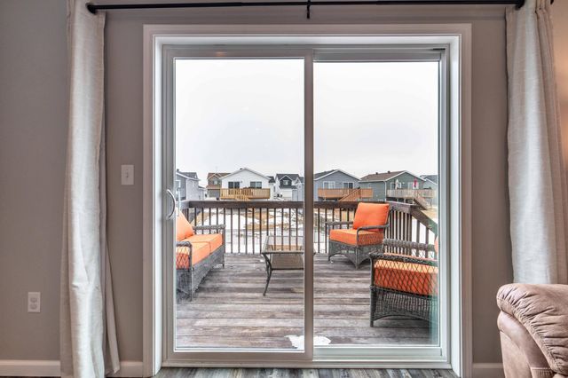 2045 11th Street W, West Fargo, ND 58078