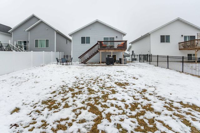 2045 11th Street W, West Fargo, ND 58078