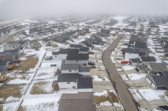 2045 11th Street W, West Fargo, ND 58078