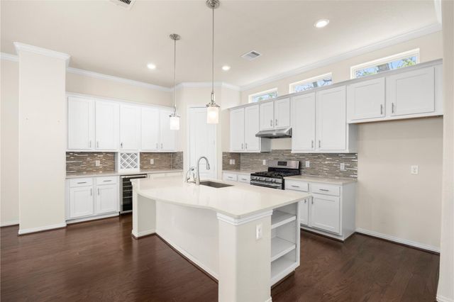 8911 Wind Springs Drive, Houston, TX 77080