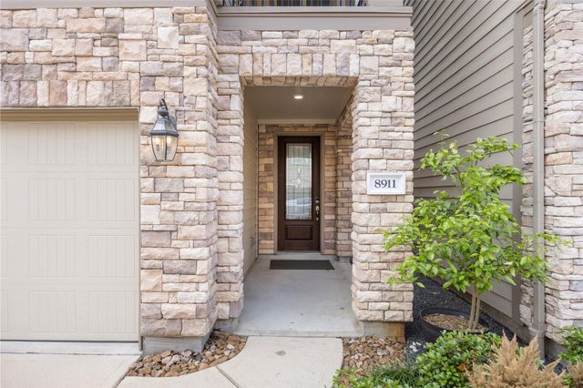 8911 Wind Springs Drive, Houston, TX 77080