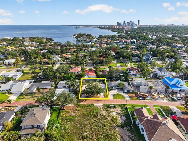 289 RAFAEL BOULEVARD NE, St Petersburg, FL 33704