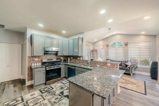 2862 Brian Lane, Montgomery, IL 60538