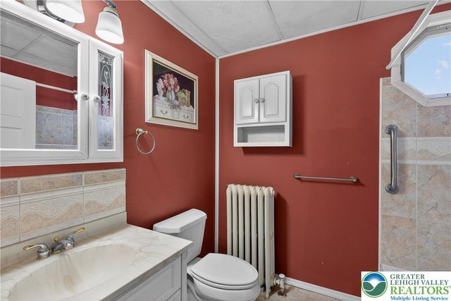 108 North 2nd Street, Alburtis Boro, PA 18011