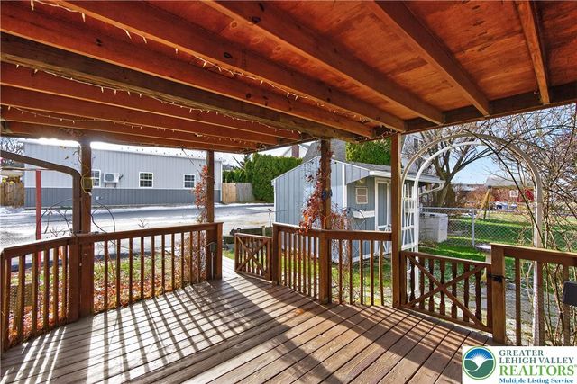 108 North 2nd Street, Alburtis Boro, PA 18011