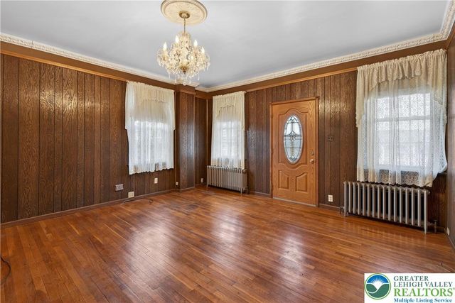 108 North 2nd Street, Alburtis Boro, PA 18011