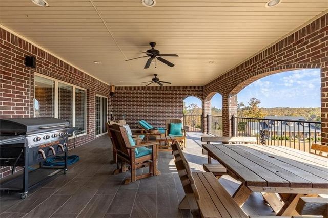 14600 S Mountain, Lowell, AR 72745