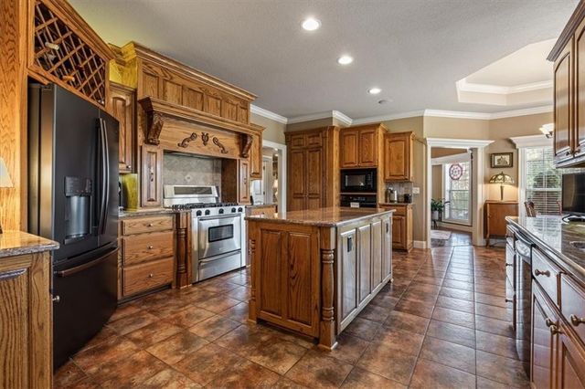14600 S Mountain, Lowell, AR 72745