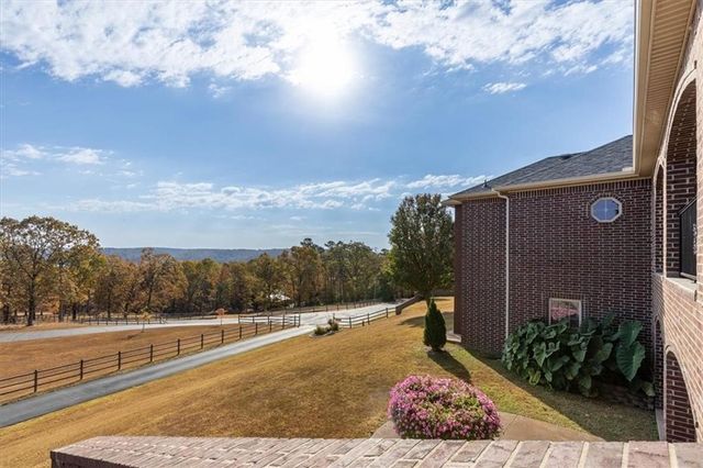 14600 S Mountain, Lowell, AR 72745