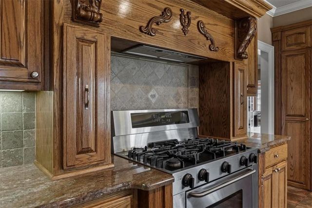 14600 S Mountain, Lowell, AR 72745