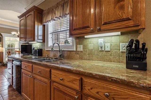 14600 S Mountain, Lowell, AR 72745