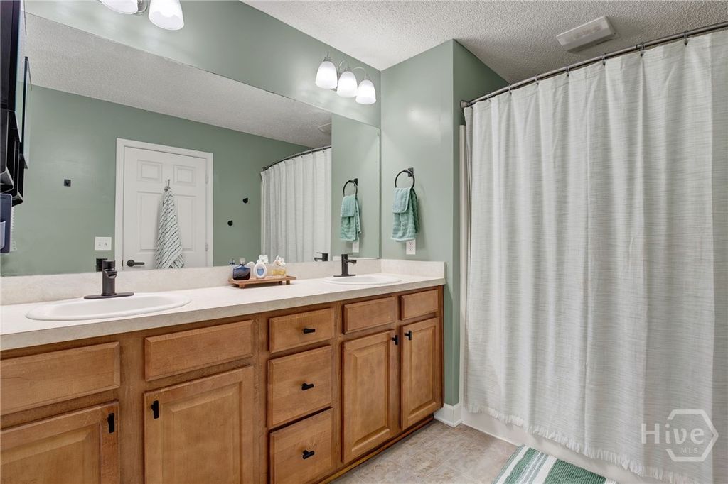 Image 21 of property listing at 211 Mikal Street, Rincon, GA 31326