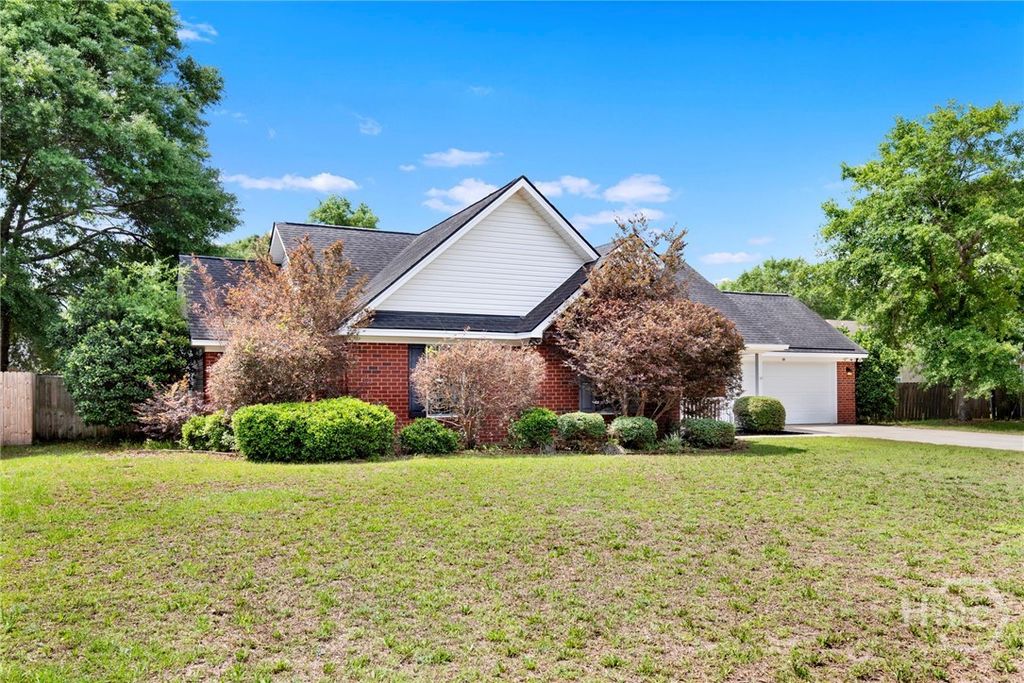 Image 3 of property listing at 211 Mikal Street, Rincon, GA 31326