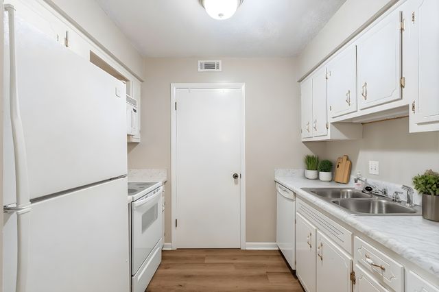 2929 Selena Dr Apt A7, Nashville, TN 37211
