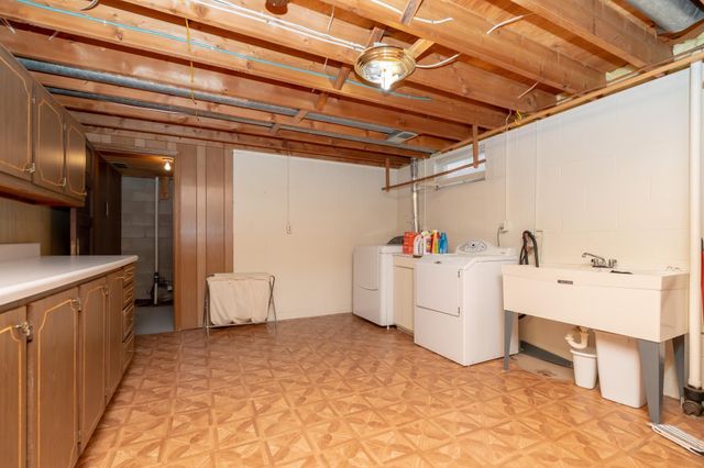 110 1st Street SW, New Prague, MN 56071