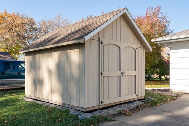 110 1st Street SW, New Prague, MN 56071