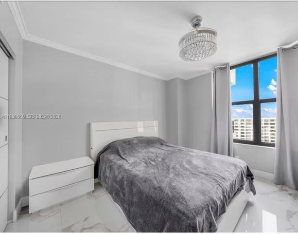 2500 Parkview Dr 2119, Hallandale Beach, FL 33009