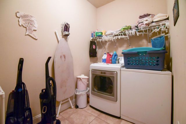 63 N Founders Way, Hattiesburg, MS 39401