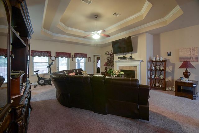 63 N Founders Way, Hattiesburg, MS 39401