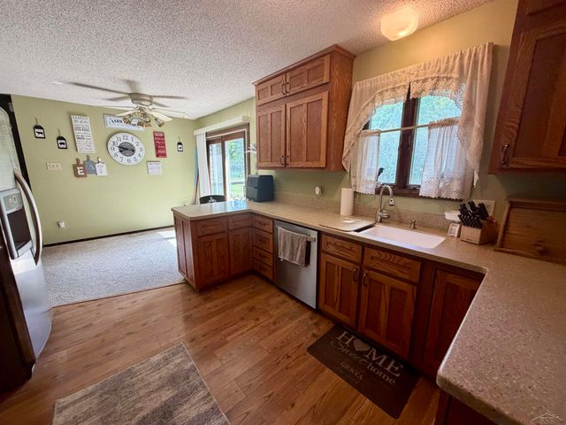 4132 Meadowbrook Drive, Saginaw, MI 48623