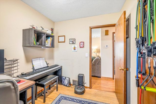 8452 Ideal Avenue S, Cottage Grove, MN 55016