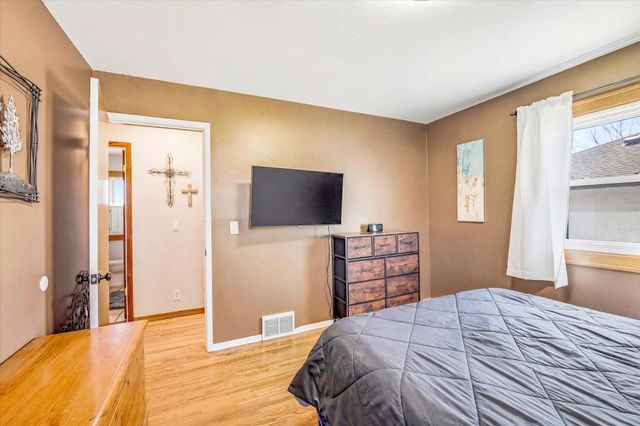 8452 Ideal Avenue S, Cottage Grove, MN 55016