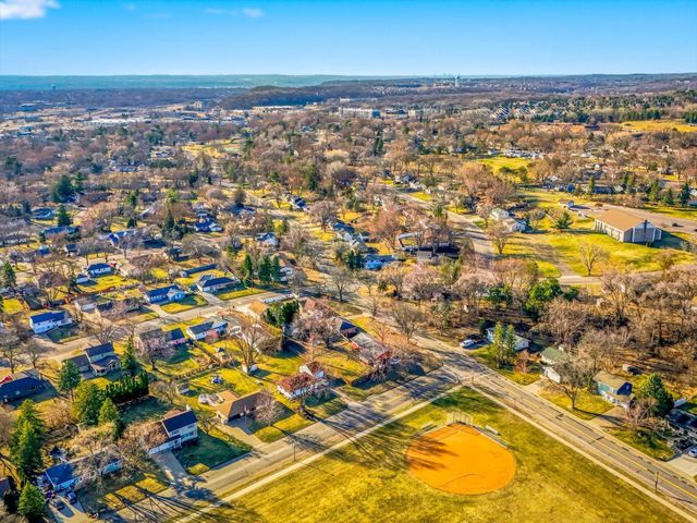 8452 Ideal Avenue S, Cottage Grove, MN 55016