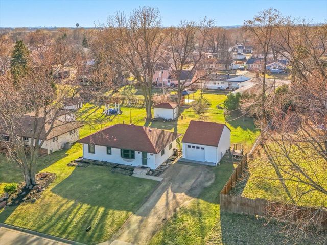 8452 Ideal Avenue S, Cottage Grove, MN 55016