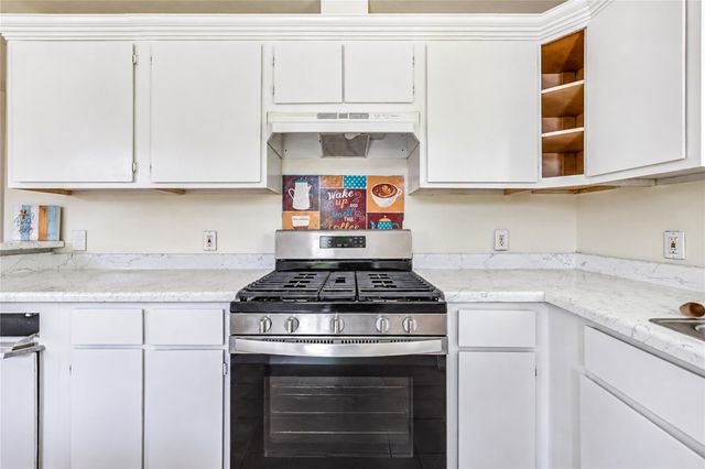 225 Palmyra St Street, Houston, TX 77022