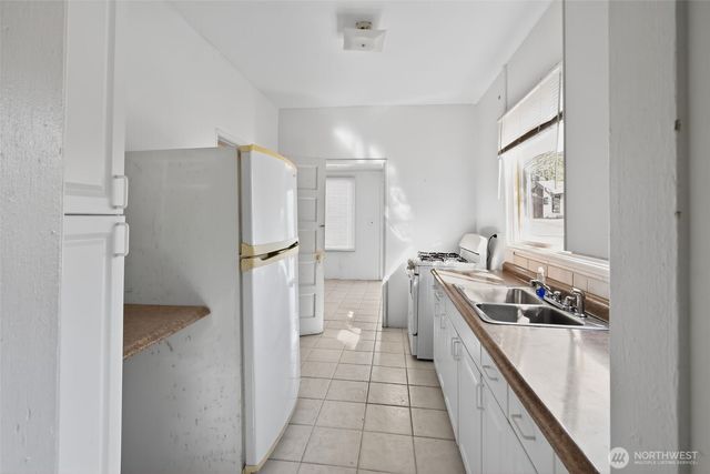 208 N M Street, Aberdeen, WA 98520