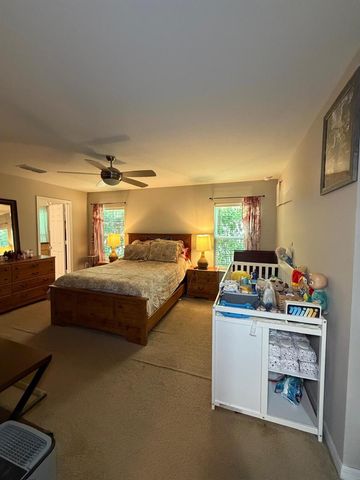 5670 NW Pine Trail Circle, Port St. Lucie, FL 34983